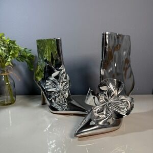 Sam Edelman Esmae Stiletto Ankle Bootie Metallic Silver Flower Heel Size 7